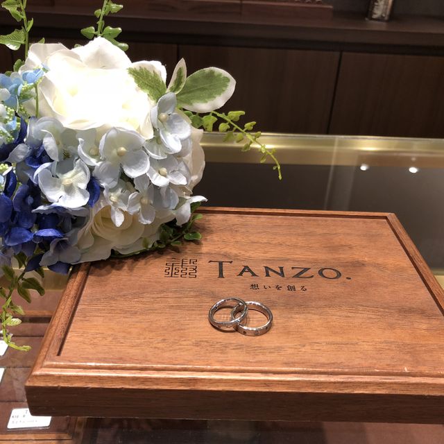 【TANZO.(鍛造指輪)の口コミ】 きっかけはテレビでTANZOさんの紹介がやっていてフルオーダーで頑丈な指輪…