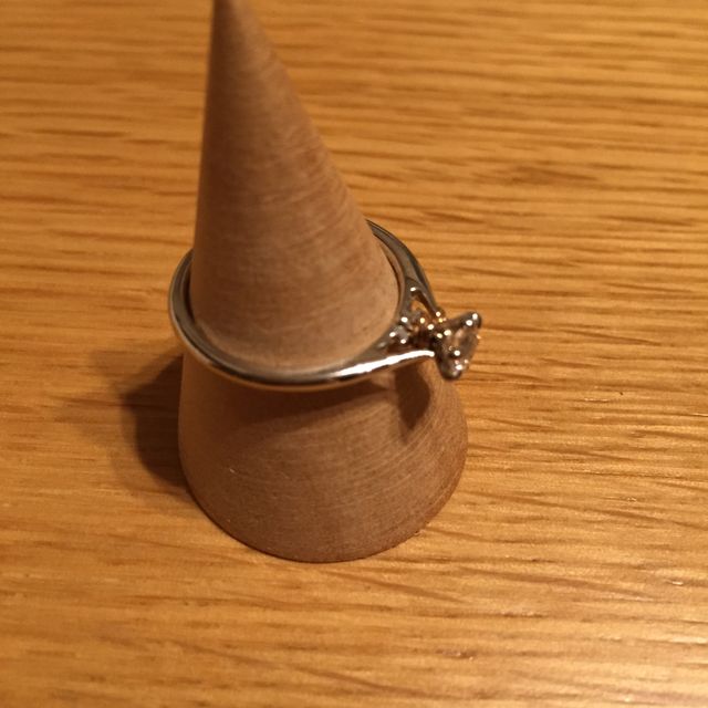 【ケイウノ ブライダル(K.UNO BRIDAL)の口コミ】 プロポーズは大好きなディズニーランドへの旅行で受けました。それに合わ…