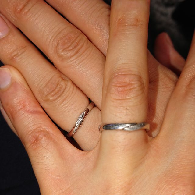 【アイプリモ(I-PRIMO)の口コミ】 カタログを見ながら、シンプル過ぎず派手過ぎない物を探していました。試…