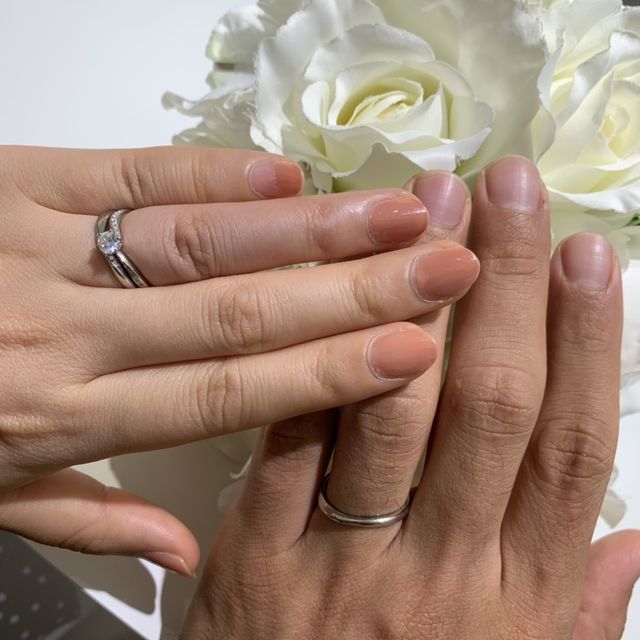 【4℃ BRIDAL(ヨンドシーブライダル)の口コミ】 ブランドにこだわりはなく、いろんな指輪を見て回り、とても悩みましたが…