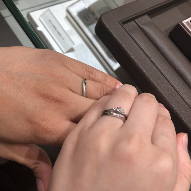 【アイプリモ(I-PRIMO)の口コミ】 重ねづけしても、単独でつけても存在感があるデザインが気に入りました。 …