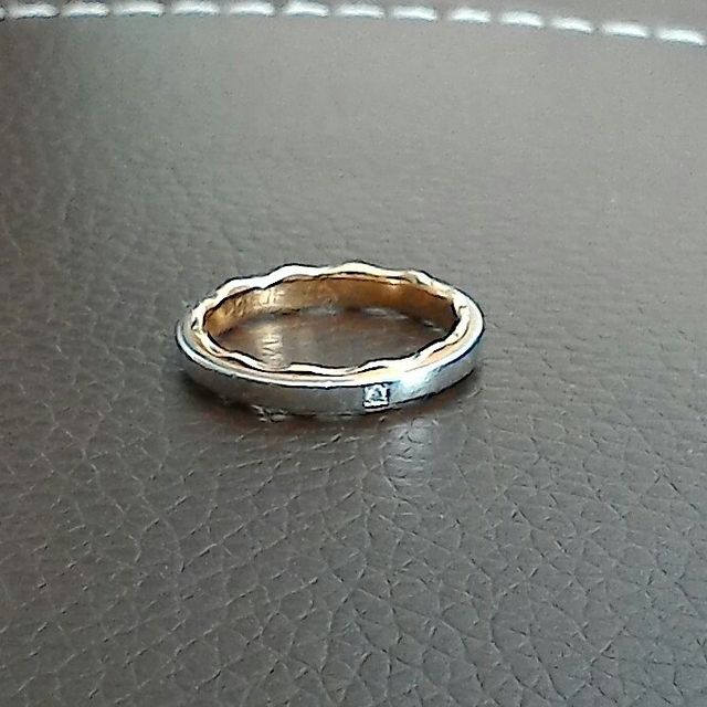 【PROPONERE(プロポネール)の口コミ】 夫が海の関係の仕事をしていたので、このVaque / ヴァーグ (波)というネー…