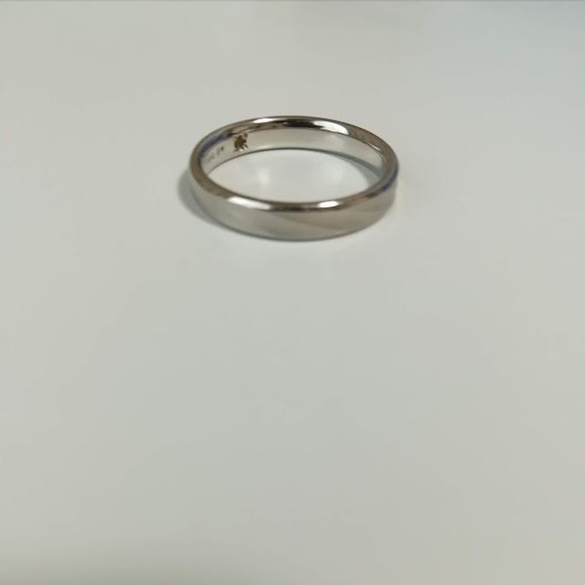 【GALA JEWELRY(ガラジュエリー)の口コミ】 　結婚指輪は普段使いをするものなのでシンプルなデザインなものと決めて…