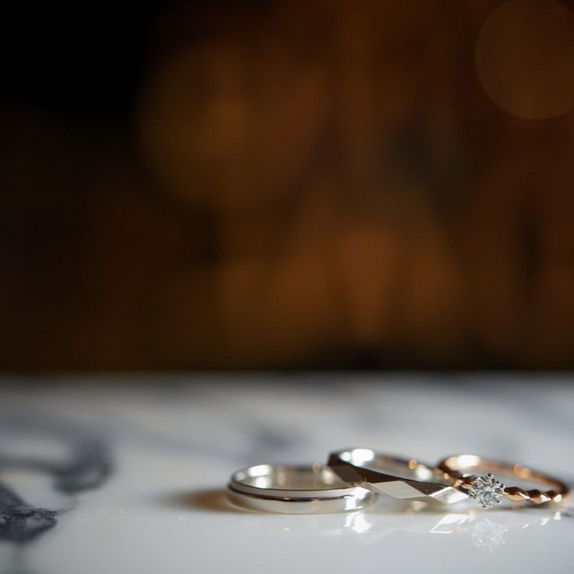 【I's stone(アイズストーン)の口コミ】 色々なショップ、そしてデザイン。迷い過ぎて困っていました。決め手は、…