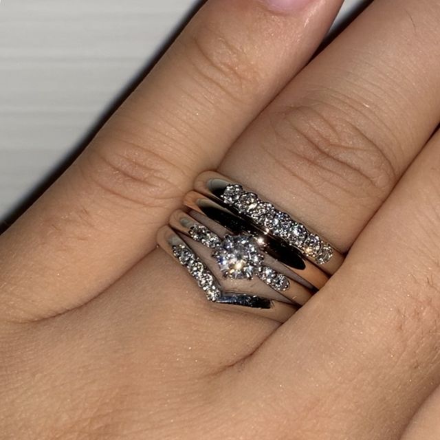 【ラザール ダイヤモンド(LAZARE DIAMOND)の口コミ】 婚約指輪、結婚指輪を購入してラザールさんのファンになりました。今回は…