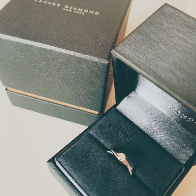 【ラザール ダイヤモンド(LAZARE DIAMOND)の口コミ】 まずブランドはネットで調べて、有名どころをいくつかピックアップ。デザ…