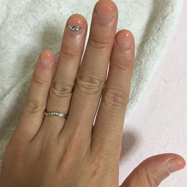 【EURO WEDDING BANDの口コミ】 ゴールドなのに派手すぎず、しかし華やかなデザインが夫婦揃って気に入り…