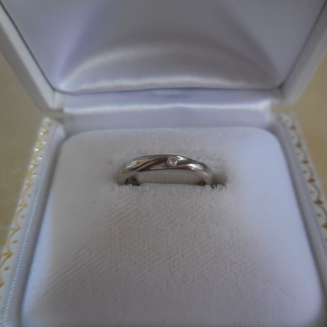 【アイプリモ(I-PRIMO)の口コミ】 シンプルだけど、少しデザイン性のあるものを探していました。たくさん種…