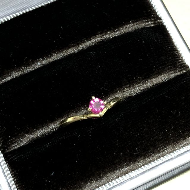 【ケイウノ ブライダル(K.UNO BRIDAL)の口コミ】 ディズニー作品で一番好きな眠れる森の美女のリングがあったので、ネット…