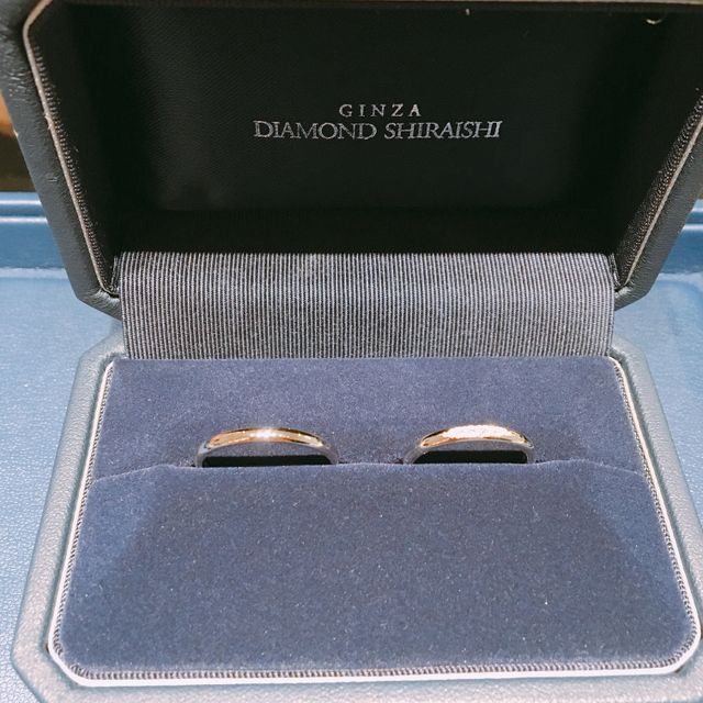 【銀座ダイヤモンドシライシの口コミ】 着け心地がよく、シンプルで飽きのこないこのデザインがお互いに気に入り…