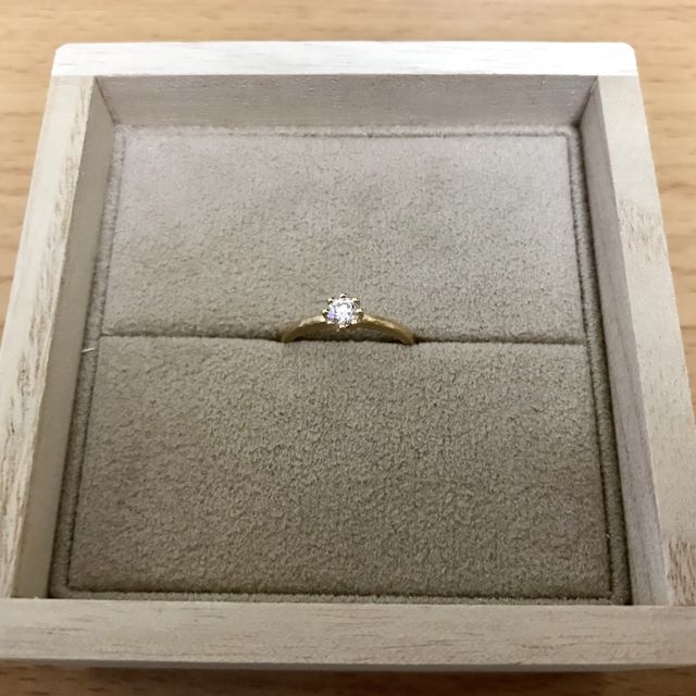 【YUKA HOJO(ユカホウジョウ)の口コミ】 ゴールドの指輪でアンティークっぽいものをもともと探していました。あた…