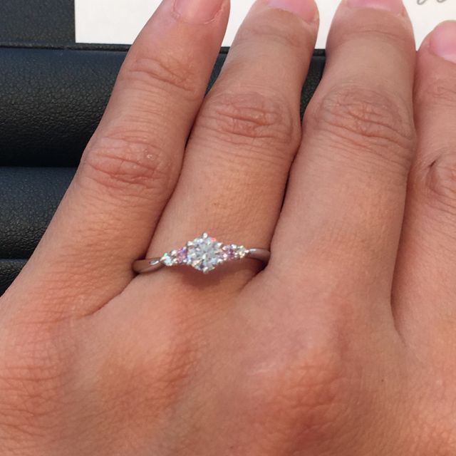 【Ginza Rim(銀座リム)の口コミ】 今後取れなくなると言われている、ピンクダイヤモンドがついた婚約指輪の…