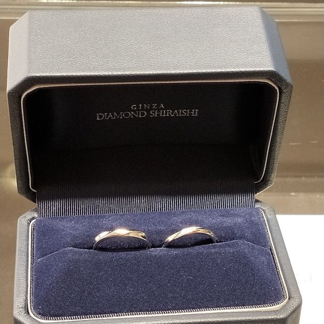 【銀座ダイヤモンドシライシの口コミ】 派手すぎず、シンプル過ぎずどの角度から見ても綺麗に輝くダイヤや、デザ…