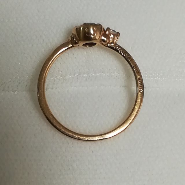 【KAZOKU JEWELLERY(カゾクジュエリー)の口コミ】 デザイナーさんの人柄とjewelryに対しての想いに引かれてKAZOKU JEWELLERY…