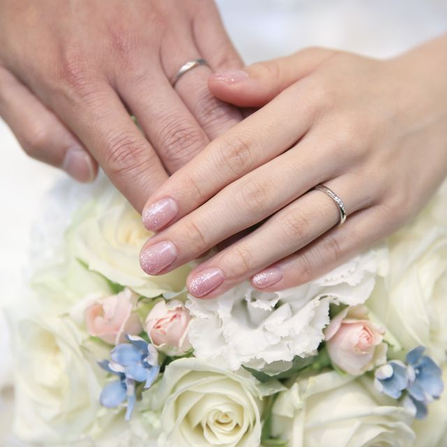 【Ponte Vecchio(ポンテヴェキオ)の口コミ】 細身のデザイン、マット加工、青っぽいかんじ、高すぎない、というイメー…