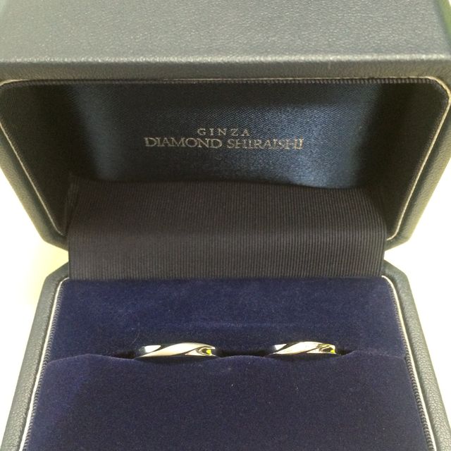 【銀座ダイヤモンドシライシの口コミ】 普段使いができて、シンプルで飽きのこないデザインにしました。着け心地…