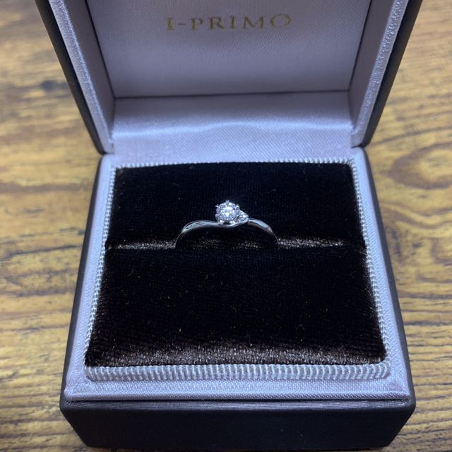 【アイプリモ(I-PRIMO)の口コミ】 キラキラしすぎるのは嫌で…そもそもダイヤの指輪自体苦手だと思い…