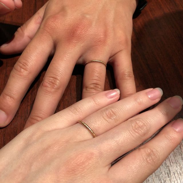 【PAVEO CHOCOLAT(パヴェオショコラ)の口コミ】 指輪に加工してあるデザインが気に入っています！
ピンクゴールドで色も良…