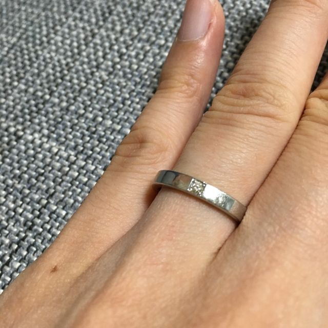 【ブルガリ(BVLGARI)の口コミ】 ネットで調べているうちに、写真で見て気になって試着しに行きました。
指…