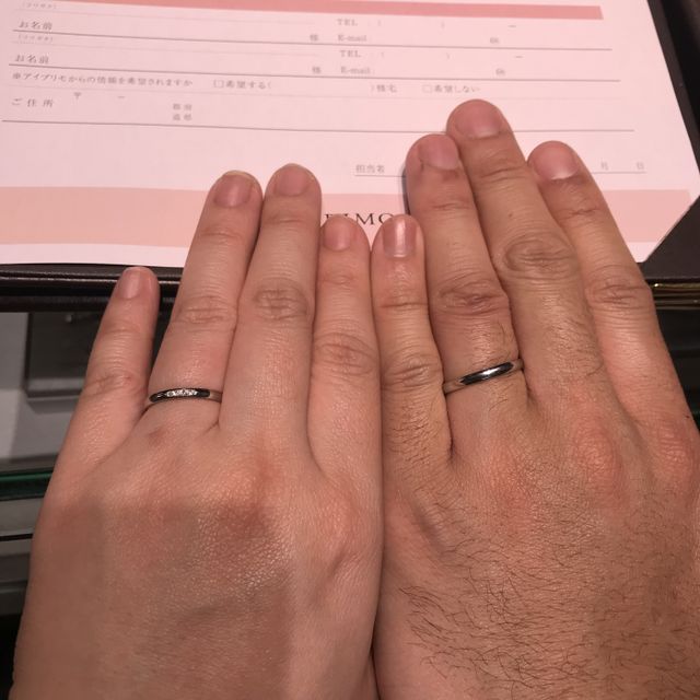 【アイプリモ(I-PRIMO)の口コミ】 女性用はシンプルさの中にダイヤがさりげなく輝いて可愛いです。男性用は…