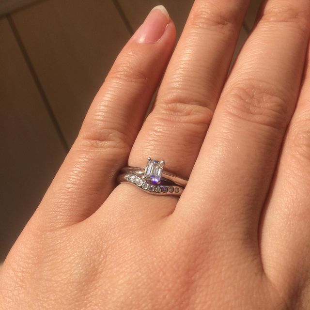 【ティファニー(Tiffany & Co.)の口コミ】 以前、クローバーという漫画でティファニーのルシダを知ってからエンゲー…