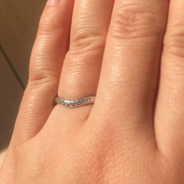 【ティファニー(Tiffany & Co.)の口コミ】 以前、クローバーという漫画でティファニーのルシダを知ってからエンゲー…