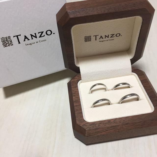 【TANZO.(鍛造指輪)の口コミ】 オーダーメイドかつ、高級感があった。婚約指輪を旦那さんが作ってくれて…