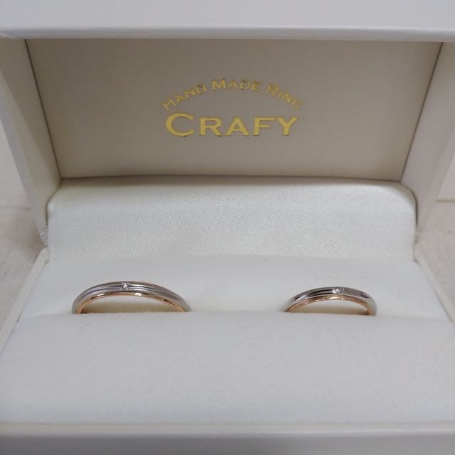 【CRAFY(クラフィ)の口コミ】 メンズ　900Pt＆18KPG
プラチナマット
ピンクゴールド鏡面

レディース　9…