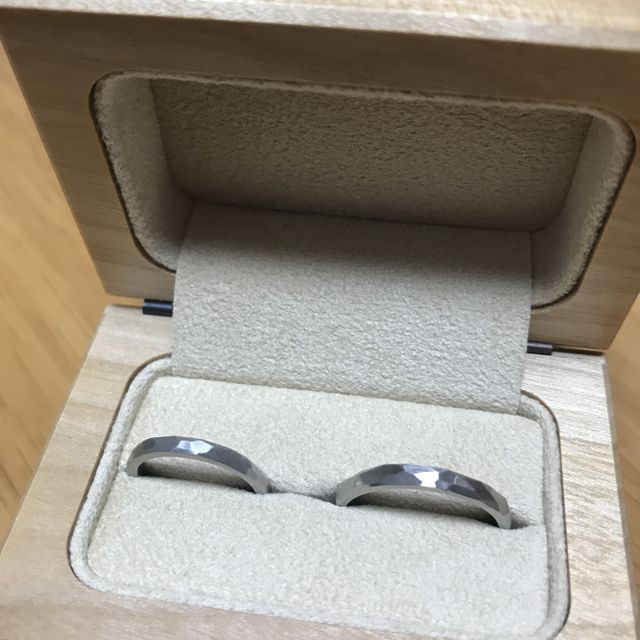 【uchimari(ウチマリ)の口コミ】 ふたりで意見が合いました。シンプルかつデザイン性があって、大のお気に…