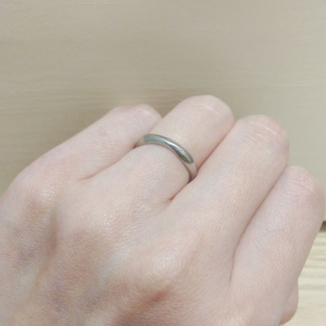 【俄(にわか)の口コミ】 家事をしている時も常に指輪をつけていたかったので、ダイヤがついてるよ…