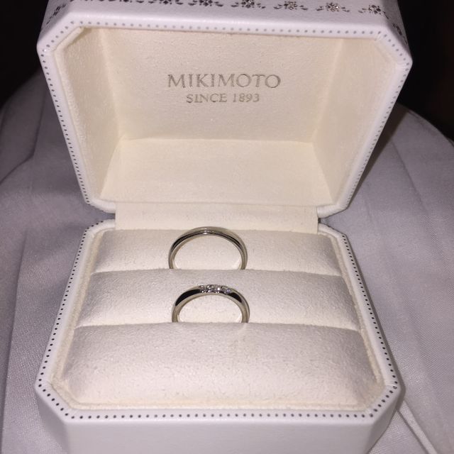 【MIKIMOTO(ミキモト)の口コミ】 ダイヤの付いているもの、価格は2つで30万円以内に収まるものをと思って探…