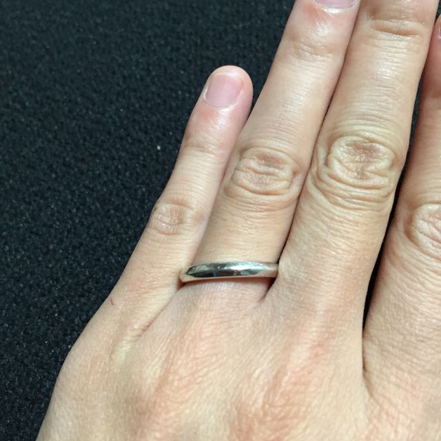 【ブルガリ(BVLGARI)の口コミ】 あまりないデザインで、でもシンプルなものがよかったのでこれに決めまし…