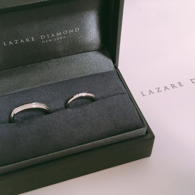 【ラザール ダイヤモンド(LAZARE DIAMOND)の口コミ】 婚約指輪をラザールのものに決めたので、同じブランドで揃えようと思い決…