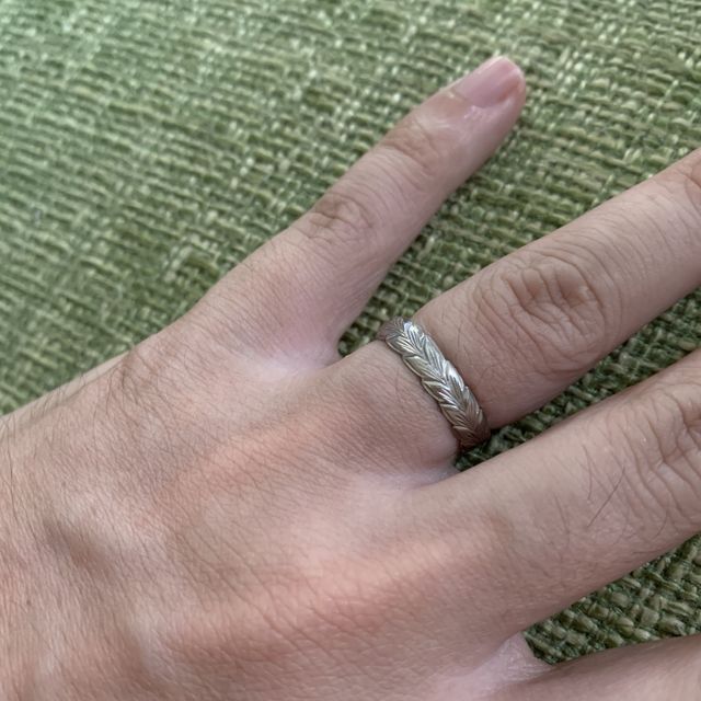 【PRIVATE BEACH(プライベートビーチ)の口コミ】 指輪に意味があることが決め手になりました。
ふたりで訪れて店員さんとは…