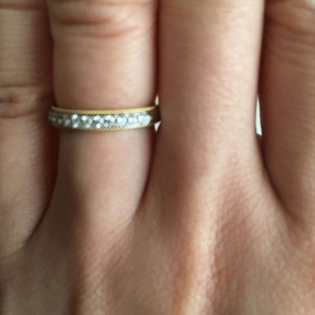 【TANZO.(鍛造指輪)の口コミ】 ミルグレインのデザインにしシルバーとゴ-ルドアクセサリーどちらにも合い…