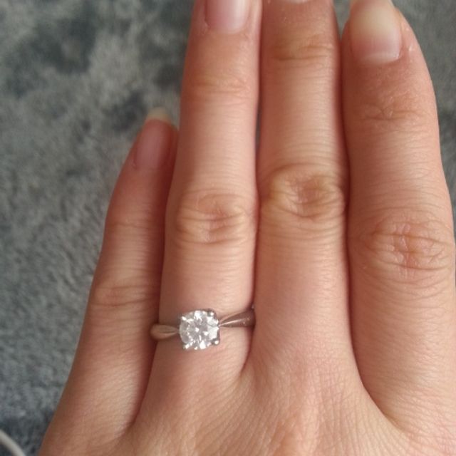 【アイプリモ(I-PRIMO)の口コミ】 シンプルな一石のデザインですが、柔らかい感じとすっきり感が両方あり、…