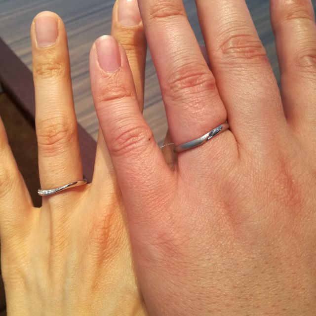 【BIJOUPIKO(ビジュピコ)の口コミ】 流れるようにたくさんダイヤが並んでいるデザインがいいと思いました。好…