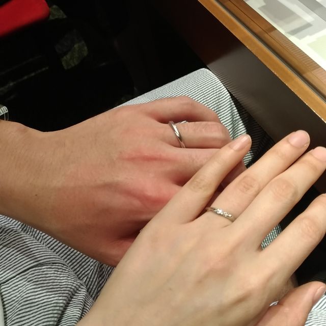 【銀座ダイヤモンドシライシの口コミ】 シンプルかつシンプルすぎないところが一番の決め手です。仕事でも普段使…