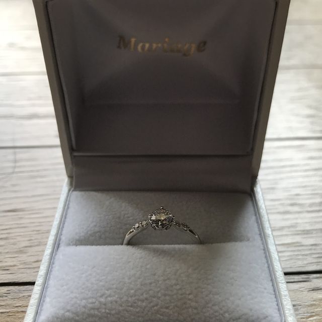 【Mariage ent(マリアージュエント)の口コミ】 ストレートの指輪という希望しかなく、セレクトショップだったので、一通…