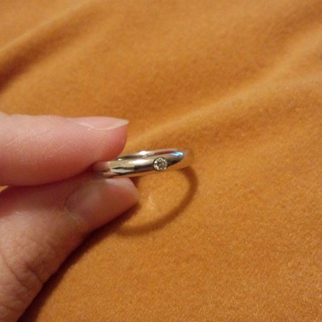 【ハリー・ウィンストン(Harry Winston)の口コミ】 とてもシンプルなデザインなので、どんな服装にも合わせやすいです。
そし…