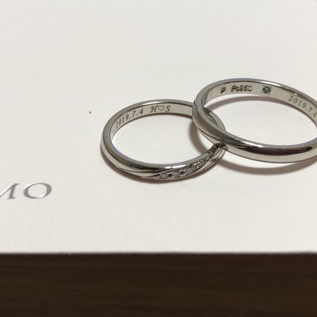 【アイプリモ(I-PRIMO)の口コミ】 こちらは一般的なものより細めのデザインで
良い意味で付けてる感じがあま…