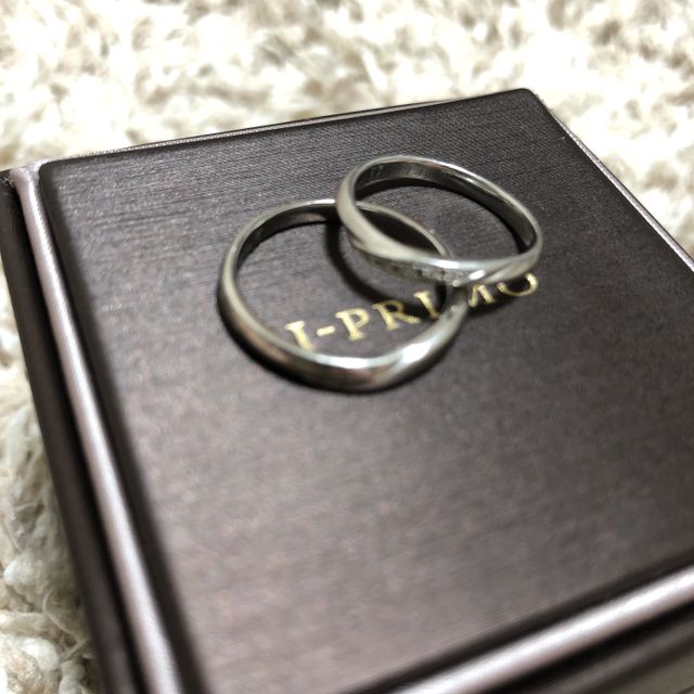 【アイプリモ(I-PRIMO)の口コミ】 1番は直感です。
まず直感でいいなと思った指輪を3種類くらい決めてそこか…