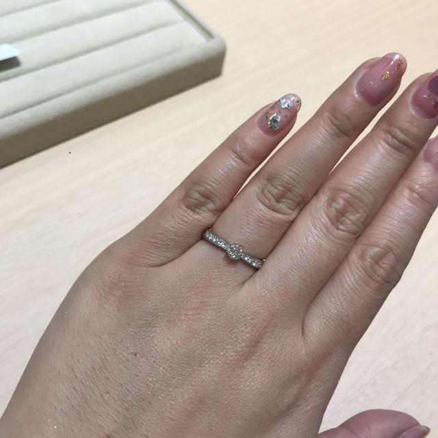 【TRECENTI(トレセンテ)の口コミ】 今流行りのダイヤがたくさんついた指輪！
キラキラ可愛い！
結局トレセン…