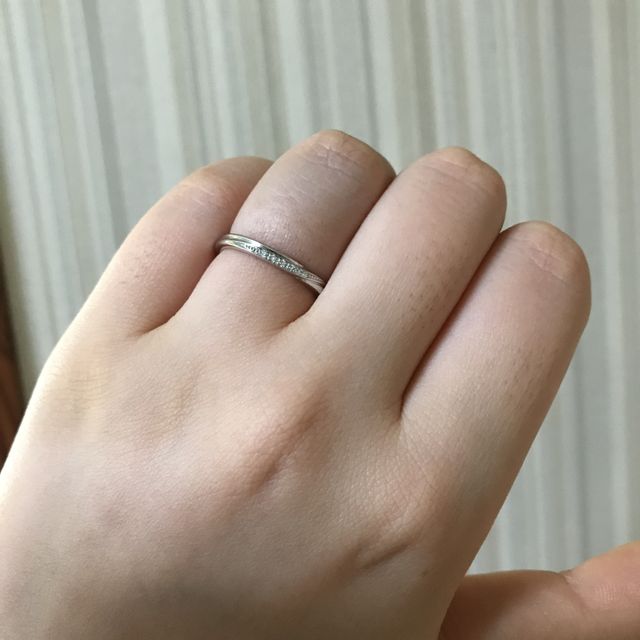 【銀座ダイヤモンドシライシの口コミ】 つけ心地がとても良いです。指にしっくり来て、私的には着けていることを…