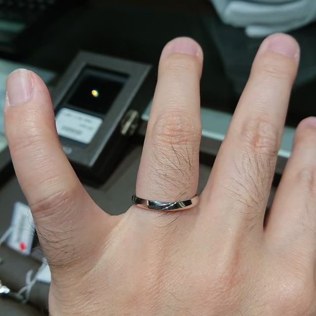 【アイプリモ(I-PRIMO)の口コミ】 購入時点では、結婚指輪として広告に広く宣伝されているものでした。他の…