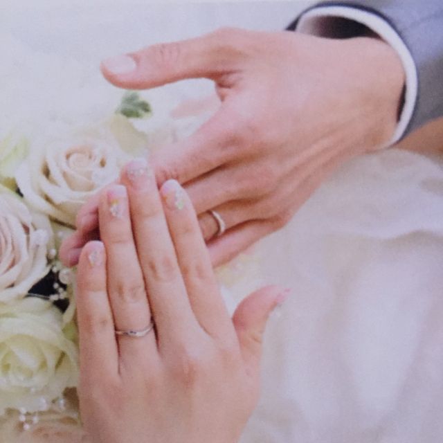 【TRECENTI(トレセンテ)の口コミ】 結婚指輪と婚約指輪の重ね付けタイプのできるものを探しており、品のある…