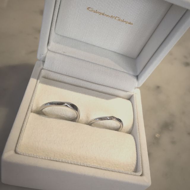 【Galopine & Galopin(ガロピーネガロパン)の口コミ】 気に入ったポイントが相手と同じだったのと、幸せという意味合いの指輪で…