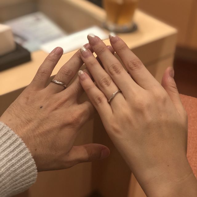【アイプリモ(I-PRIMO)の口コミ】 デザインが良かった。
男性の結婚指輪もアレンジされていてすごく気に入っ…