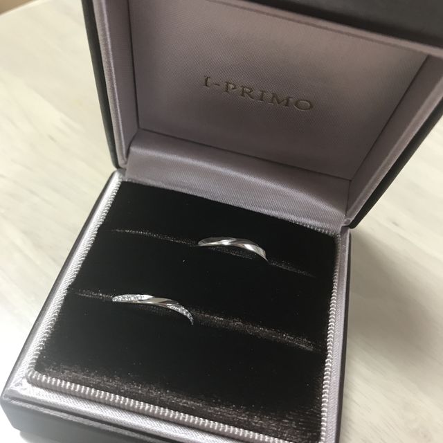 【アイプリモ(I-PRIMO)の口コミ】 婚約指輪と同じ店舗で時期を離して購入。重ね付けしてもとても上品。店員…