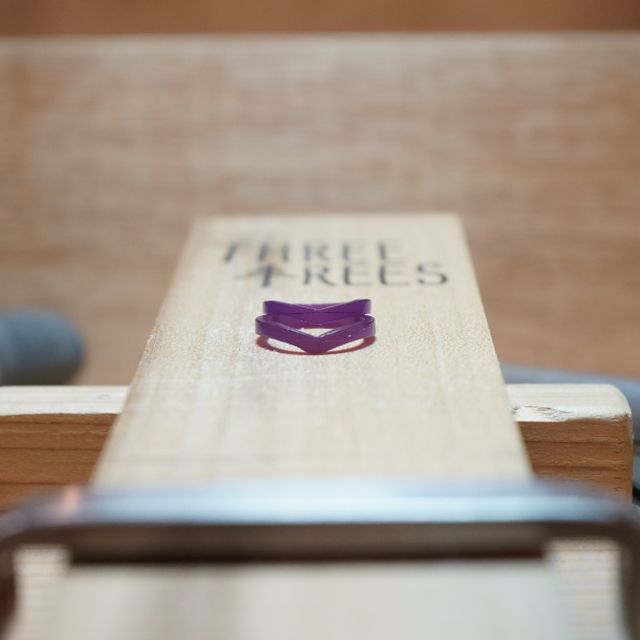 【THREE TREES(スリーツリーズ)の口コミ】 夫婦で話し合って好きなデザイン、表面加工など細かいところまで選べて作…